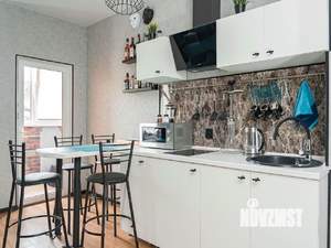 Студия квартира, на длительный срок, 38м2, 3/15 этаж