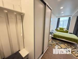 Студия квартира, посуточно, 30м2, 6/7 этаж