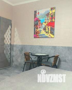 Студия квартира, посуточно, 32м2, 1/4 этаж