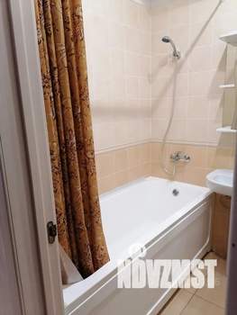 Студия квартира, посуточно, 30м2, 2/5 этаж