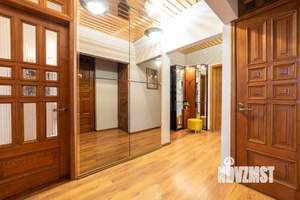 3-к квартира, посуточно, 81м2, 10/12 этаж