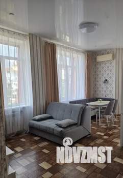 2-к квартира, посуточно, 52м2, 3/3 этаж