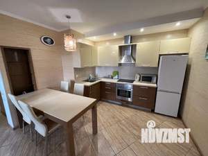 2-к квартира, посуточно, 75м2, 10/18 этаж