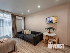 Студия квартира, посуточно, 25м2, 1/4 этаж