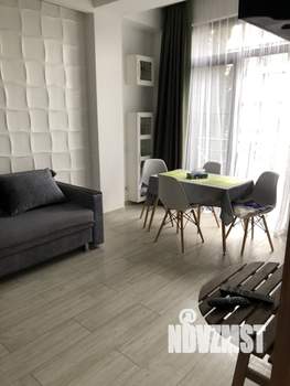 2-к квартира, посуточно, 42м2, 4/7 этаж