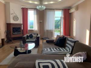3-к квартира, на длительный срок, 104м2, 3/4 этаж