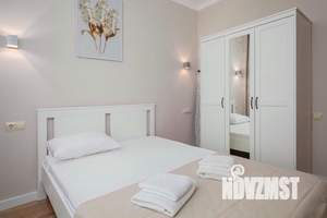1-к квартира, посуточно, 42м2, 1/1 этаж