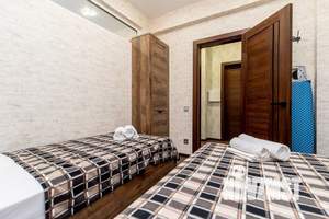 2-к квартира, посуточно, 40м2, 1/1 этаж