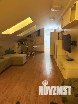 1-к квартира, посуточно, 70м2, 1/1 этаж