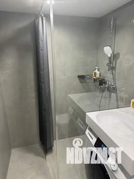 Студия квартира, посуточно, 30м2, 1/20 этаж