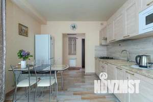 2-к квартира, посуточно, 38м2, 1/3 этаж