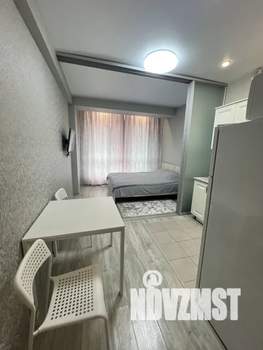 Студия квартира, посуточно, 24м2, 1/9 этаж
