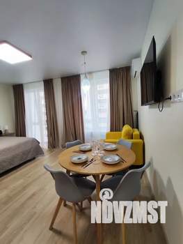 Студия квартира, посуточно, 30м2, 3/18 этаж