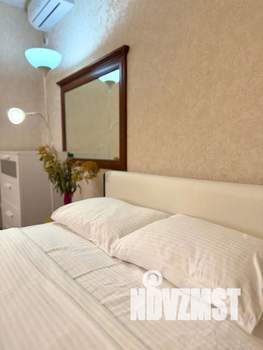 1-к квартира, посуточно, 45м2, 8/12 этаж