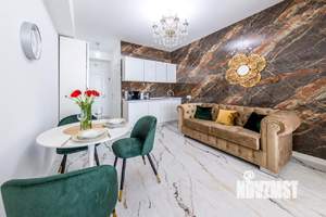 1-к квартира, посуточно, 38м2, 1/1 этаж