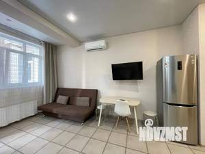 Студия квартира, посуточно, 32м2, 4/13 этаж