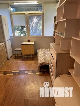 Студия квартира, посуточно, 18м2, 1/5 этаж