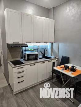 Студия квартира, посуточно, 22м2, 1/3 этаж