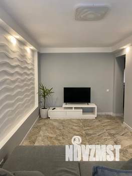 3-к квартира, посуточно, 67м2, 2/5 этаж