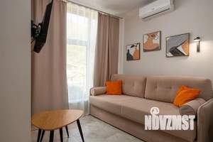 1-к квартира, посуточно, 51м2, 1/1 этаж