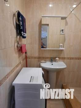 Студия квартира, посуточно, 25м2, 1/3 этаж