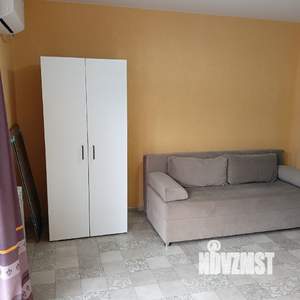Студия квартира, посуточно, 30м2, 1/3 этаж