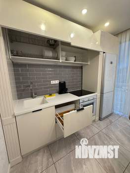 1-к квартира, посуточно, 44м2, 21/25 этаж