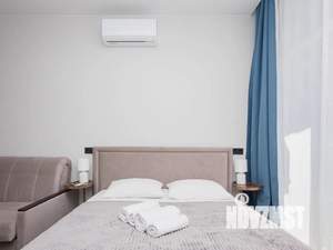 Студия квартира, посуточно, 30м2, 14/20 этаж