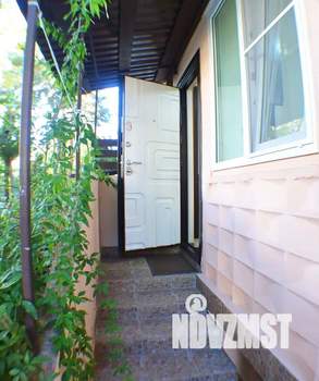 Студия квартира, посуточно, 27м2, 1/5 этаж