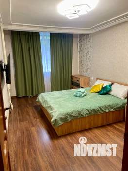 4-к квартира, на длительный срок, 93м2, 2/5 этаж