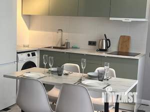 Студия квартира, посуточно, 40м2, 8/11 этаж