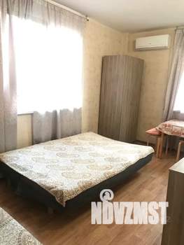 Студия квартира, посуточно, 25м2, 1/3 этаж
