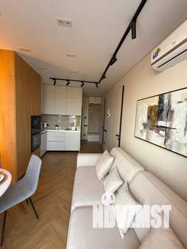 1-к квартира, посуточно, 38м2, 15/16 этаж