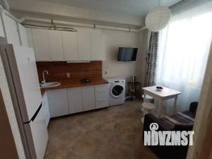 1-к квартира, посуточно, 38м2, 1/10 этаж