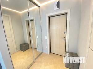 Студия квартира, посуточно, 35м2, 1/7 этаж