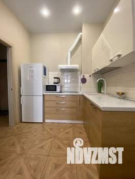 1-к квартира, посуточно, 38м2, 7/13 этаж