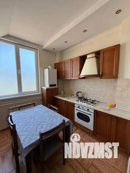 3-к квартира, посуточно, 80м2, 4/4 этаж