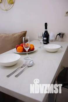 1-к квартира, посуточно, 32м2, 1/2 этаж