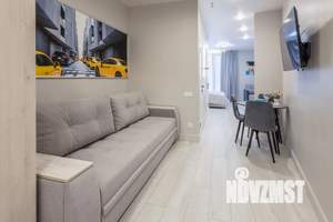 Студия квартира, посуточно, 34м2, 7/10 этаж