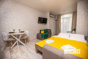 Студия квартира, посуточно, 25м2, 1/4 этаж