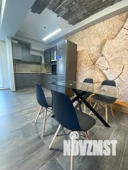 1-к квартира, посуточно, 78м2, 1/4 этаж