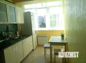 2-к квартира, посуточно, 42м2, 8/10 этаж