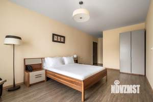 3-к квартира, посуточно, 82м2, 1/1 этаж