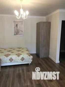 1-к квартира, посуточно, 32м2, 3/5 этаж