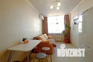 1-к квартира, посуточно, 39м2, 7/7 этаж