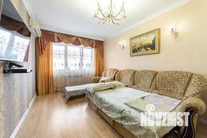 2-к квартира, посуточно, 48м2, 4/5 этаж