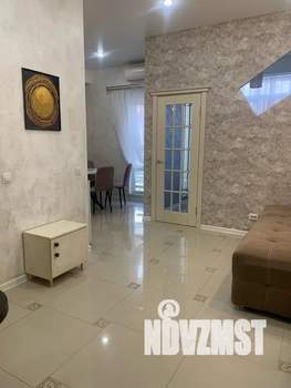 2-к квартира, посуточно, 33м2, 1/10 этаж