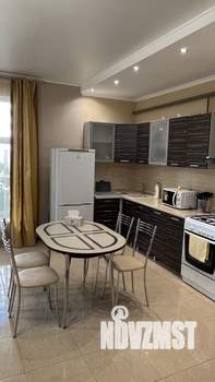 Студия квартира, на длительный срок, 35м2, 1/10 этаж