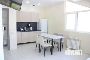 1-к квартира, посуточно, 42м2, 1/1 этаж
