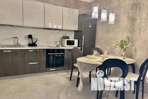 1-к квартира, посуточно, 70м2, 9/16 этаж